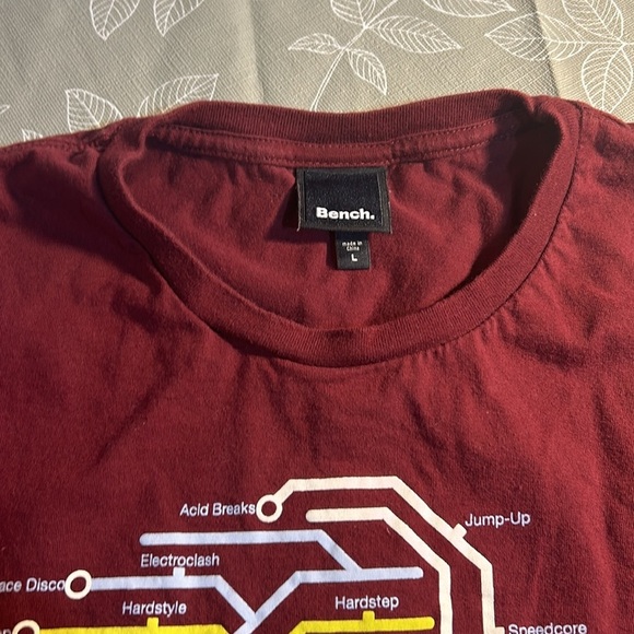 Bench. Men’s T-Shirt. - Picture 3 of 6